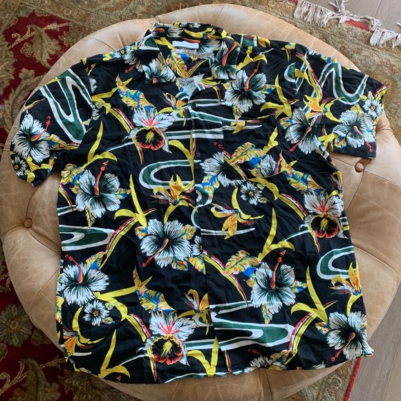 Urban Outfitters Hawaiian Shirt - Picture 1 of 6